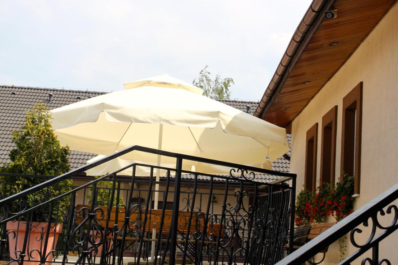 Szonowice 德沃雷克宾馆酒店 外观 照片
